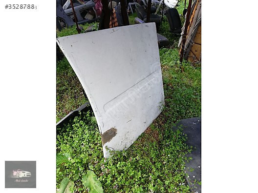 Ford Otosan Anadol 90 model motor kaputu bakalit