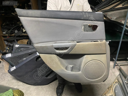 MAZDA 3 SOL ARKA KAPI DÖŞEMESİ ORJİNAL ÇIKMA 03-08 MODEL