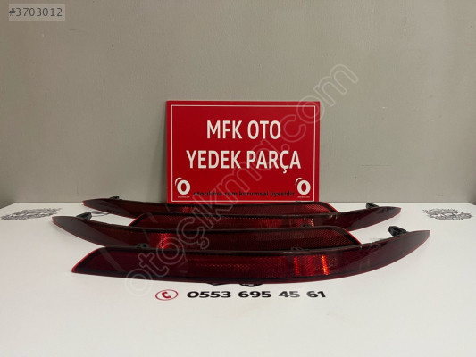 AUDİ Q3 ARKA REFLEKTÖR ORJİNAL 83A945106A 83A945105A
