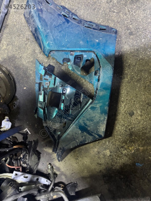 408 sol köşe plastiği