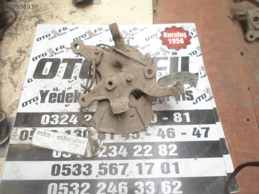 BMW E 36 1992 1.8 AKS TAŞIYICI  ÇIKMA ORJİJNAL