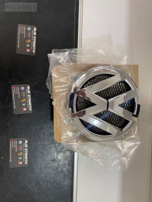 VOLKSWAGEN AMAROK ÖN AMBLEM