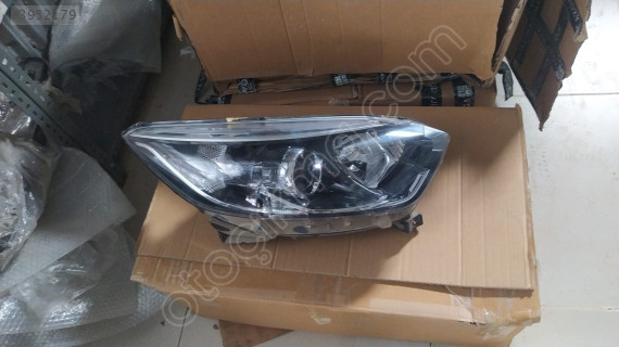 Renault captur 2015 model sağ far
