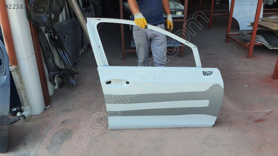 VW GOLF 8 SAĞ ÖN KAPI SEFALILAR OTO CIKMA