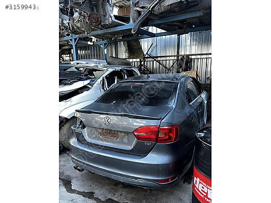 VOLKSWAGEN JETTA BAGAJ KAPAĞI (ARKA KOMPLE)