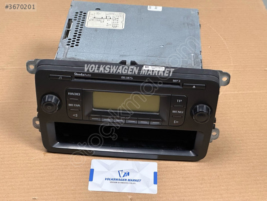 SKODA FABIA ROOMSTER 08-12 CD/RADYO TEYP 5J0035152A