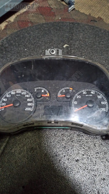 1376277080 FİAT DOBLO KİLOMETRE SAATİ