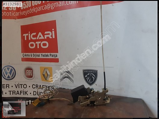 MERCEDES SPRİNTER SAĞ ÖN KAPI KİLİDİ ORJ ÇIKMA