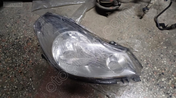 2010-2012 Renault Symbol sağ far (Yeni Taiwan)