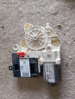 F.Focus 2.Sağ Ön cam motoru 7M5T-14D218-GA