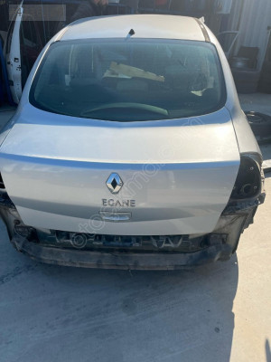 RENAULT MEGANE2 BAGAJ KAPAĞI OTO FEDAİ