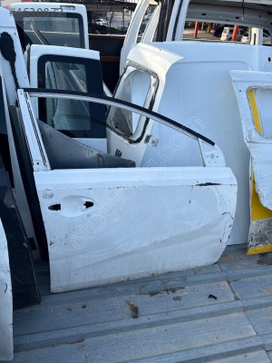 Toyota corolla sağ ön kapı