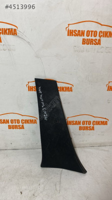 Renault Megane üç sol orta direk plastik