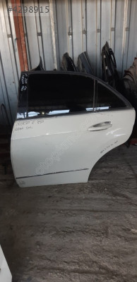 MERCEDES E350 SOL ARKA KAPI ÇIKMA ORJİNAL PARÇA