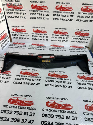 MERCEDES E200 W213 ÖN PANEL ÜST BAKALİT