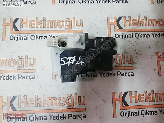 HYUNDAİ İX35 KAPI KİLİDİ SOL ÖN 81310 2Y000