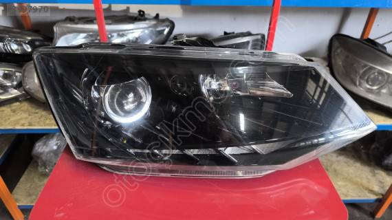 Skoda Fabia sağ far orjinal çıkma