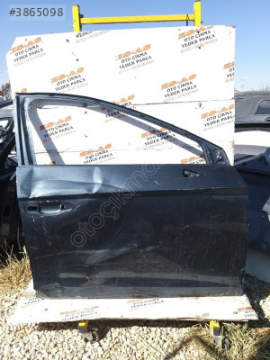 SEAT LEON SAĞ ÖN KAPI ÇIKMA ORJİNAL BOŞ 2013-2018