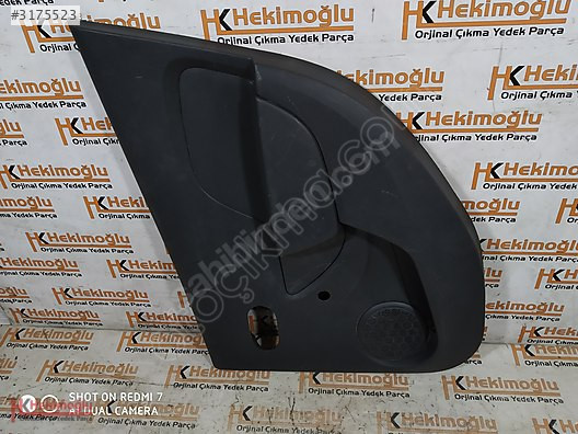 RENAULT DACIA SANDERO SAĞ ARKA KAPI DÖŞEMESİ 829A02084R 829A0066