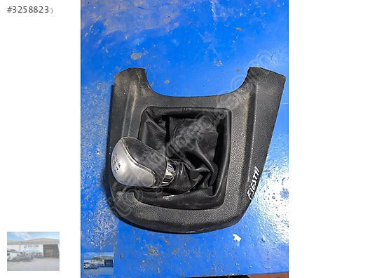 OTO CEMDEN ÇIKMA FORD FİESTA 2012 VİTES KOLU VE ÇERÇEVESİ