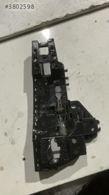 Audi A8 Kapı Kolu İç Braketi Sağ 4h0839886