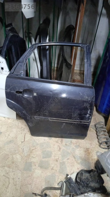 FORD FOCUS 2 SAĞ ARKA KAPI ORJİNAL ÇIKMA 2006-2008
