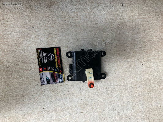 Nissan Qashqai J10 Kalorifer Yönlendirme Motoru 2008-2013