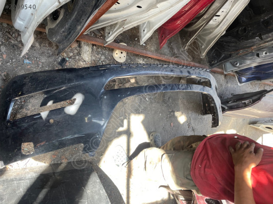 Peugeot 598 ön tampon siyah orjinl