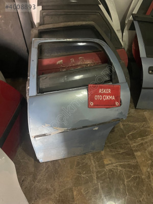 Corsa b sol arka kapı