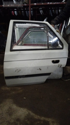 skoda favorit sol arka kapı