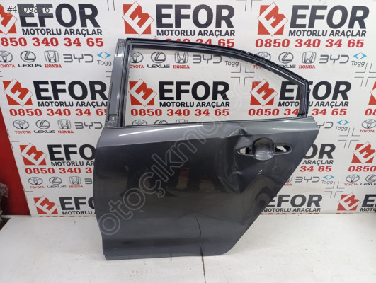 TOYOTA COROLLA SOL ARKA KAPI ÇIKMA ORİJİNAL PARÇA