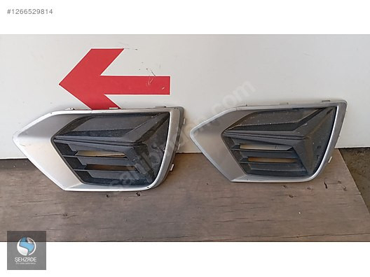 AUDİ Q3 SAĞ SİS KAPAĞI