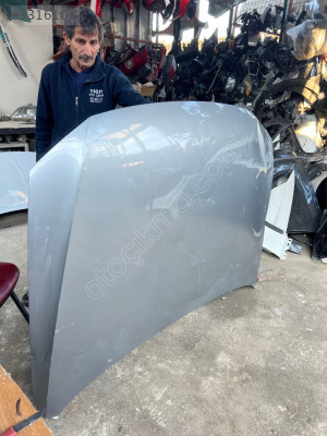 Volksvagen Passat B8 gri renk motor kaput çıkma