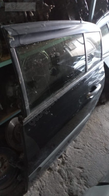 Megan 2 sol arka kapı