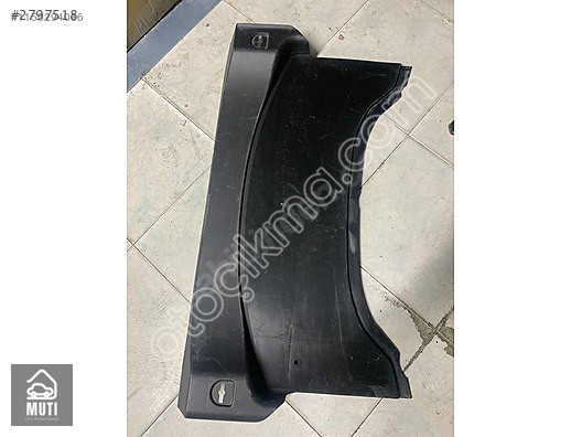Mercedes benz a2046904530 arka bağaj plastiği c180 w204