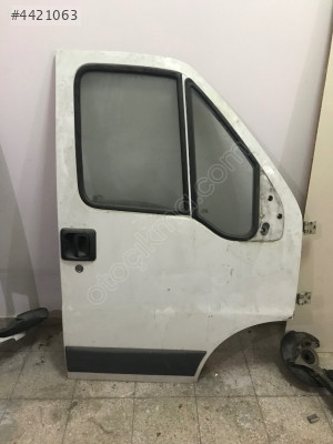 FIAT DUATO SAĞ ÖN KAPI DOLU ÇIKMA