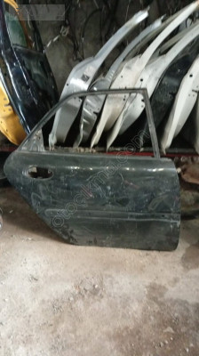 Laguna 1 sağ arka kapı