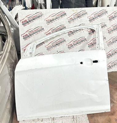 2012/2018 FORD FOCUS BEYAZ SOL ÖN KAPI ORJINAL