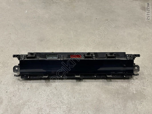 RENAULT SCENİC DİJİTAL GÖSTERGE PANELİ P8200704464A