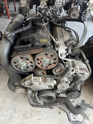 VW/PASSAT-2.0TDİ (BKD) ÇIKMA ORJİNAL DOLU MOTOR