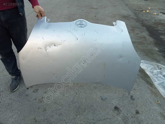 2007-2008 Toyota Yaris ön kaput çıkma