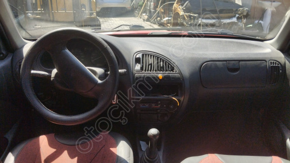 citroen saxo göğüslük
