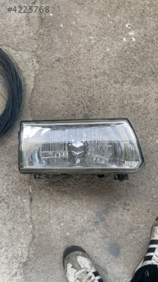 Mitsubishi L300 Modeli için Sağ Ön Far Parçası