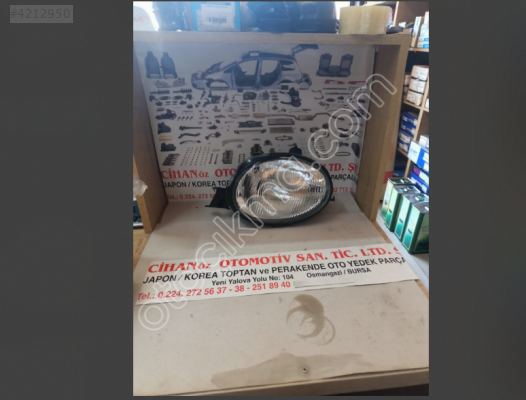 Toyota Corolla AE111 Sağ Far 1998 2000.