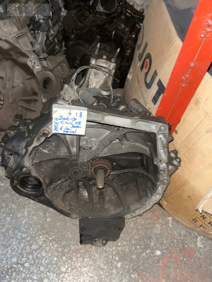 Honda civic HB TYPES 1.8 şanzuman triptronik PME4