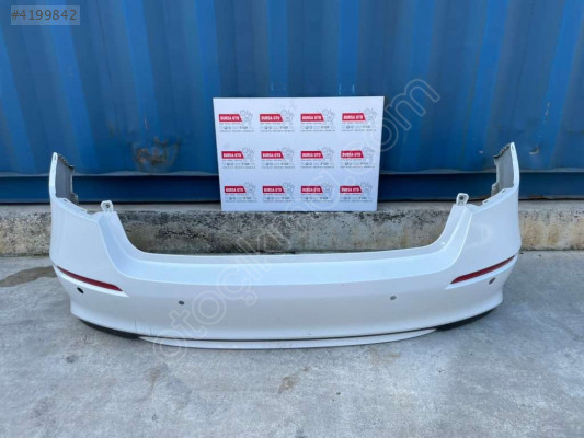 HONDA CIVIC FE1 KASA ARKA TAMPON ORJINAL SÖKME SEDEF BEYAZ