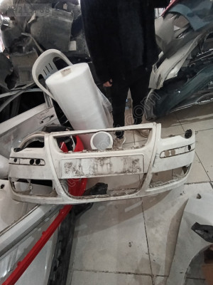 Volkswagen Polo ön tampon 2005-2010 orjinal çıkma parça