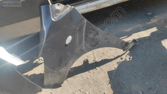 2008 TOYOTA YARİS ÇIKMA ORJİNAL HATASIZ SAĞ VE SOL ÖN ÇAMURLUK