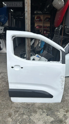 Rifter Sağ Ön Kapı - Peugeot Oto Çıkma Parçaları