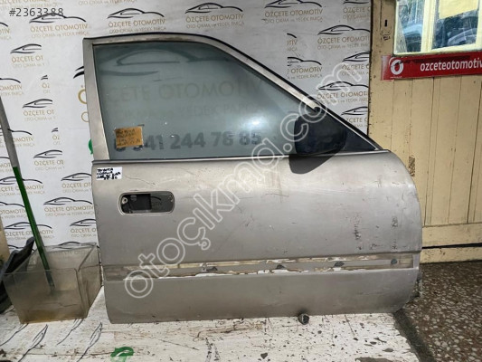TOYOTA CORONA SAĞ ÖN KAPI CAMI 1988-1992 MODEL ORJİNAL